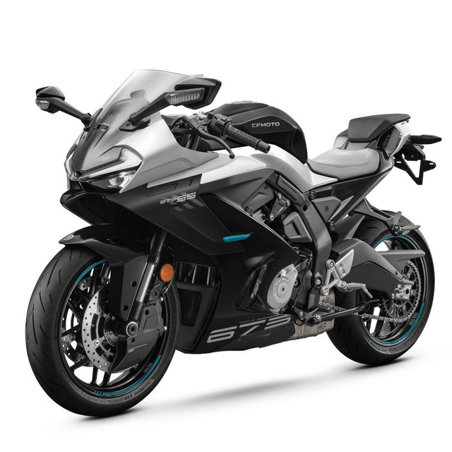 2025 CFMOTO 675SS in Sport Bikes in Saguenay - Image 2