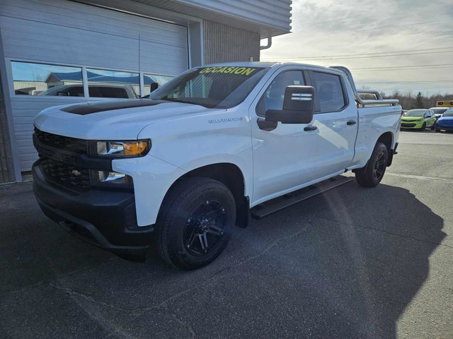  2020 CHEVROLET Silverado 1500 4X4, CREW CAB, V8, BOITE DE 6.5 P in Cars & Trucks in Shawinigan