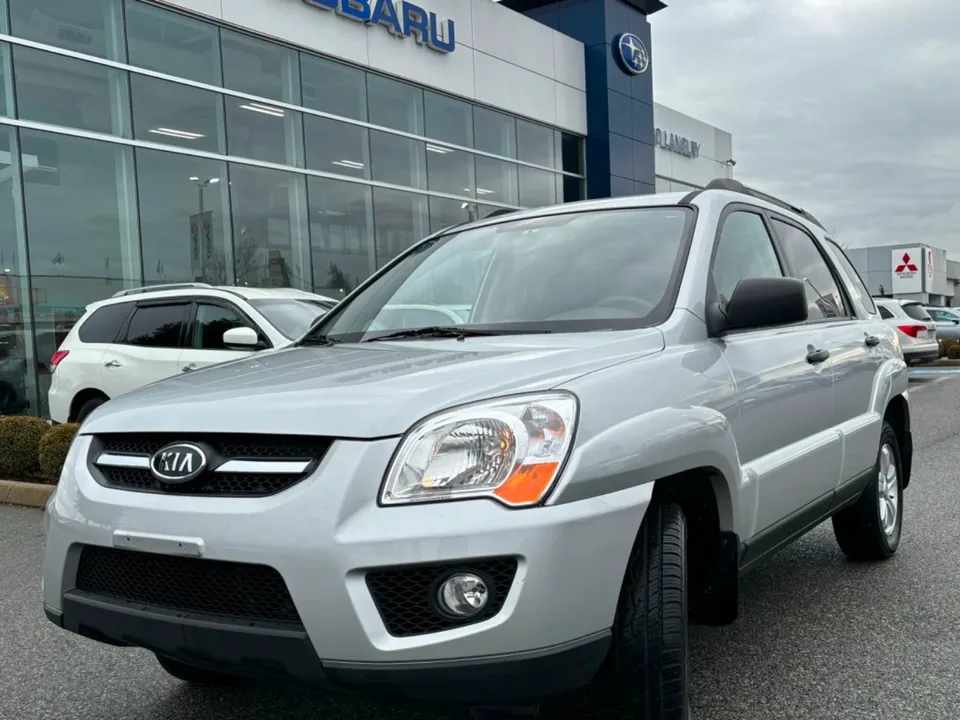 2009 Kia Sportage CLEAN CARFAX | LOW KMS | FWD | V6 & MORE!