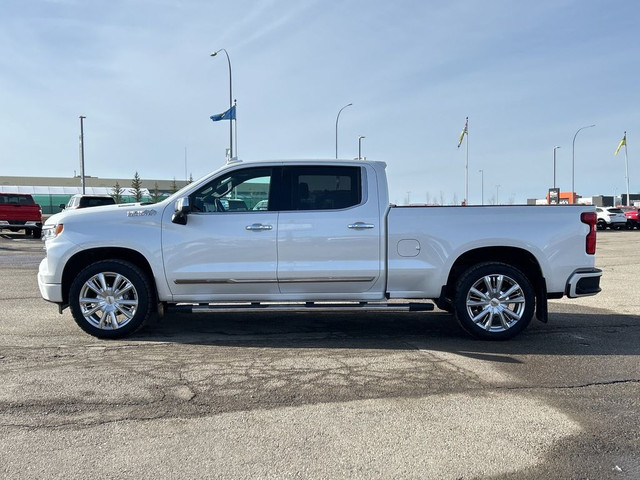 2022 Chevrolet Silverado 1500 High Country in Cars & Trucks in Calgary - Image 3