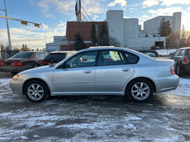 2007 Subaru Legacy 2.5i in Cars & Trucks in Calgary - Image 3