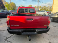 EXTENDED CAB / TWO KEYS / ALWAYS SERVICED AT TOYOTA! CLEAN CAR FAX / NO ACCIDENTS HELLO OTTAWAAAAA!... (image 4)
