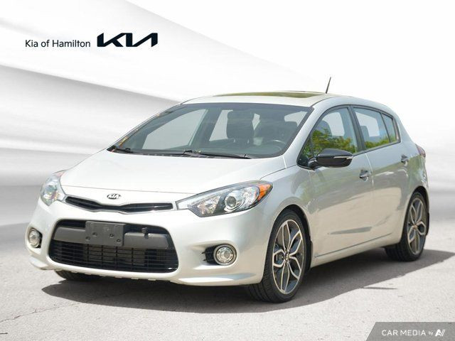 2016 Kia Forte 5-Door Sx Luxury | Sunroof | Low Kms | Safetied in Cars & Trucks in Hamilton