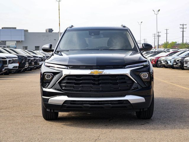 2026 Chevrolet Trailblazer LT in Cars & Trucks in Edmonton - Image 3