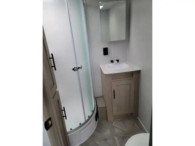 2023 Forest River Salem Cruise Lite West 253 RKXL in Travel Trailers & Campers in Penticton - Image 13