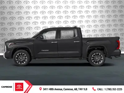 Low Mileage, Cooled Seats, Blind Spot Detection, Synthetic Leather Seats, Heated Steering Wheel, Nav...