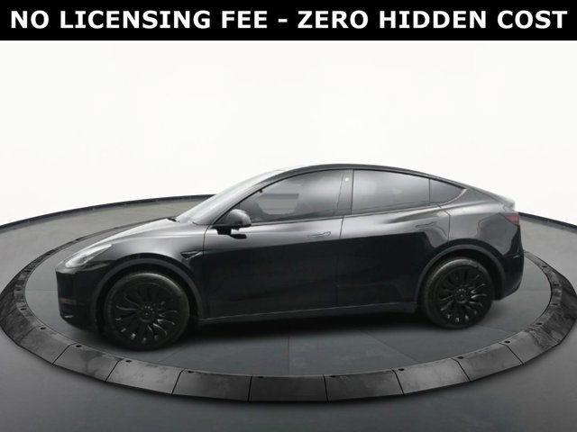 2023 Tesla Model Y Long Range in Cars & Trucks in Markham / York Region