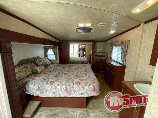2008 KZ Durango LX D3553PX4 in Travel Trailers & Campers in City of Montréal - Image 4