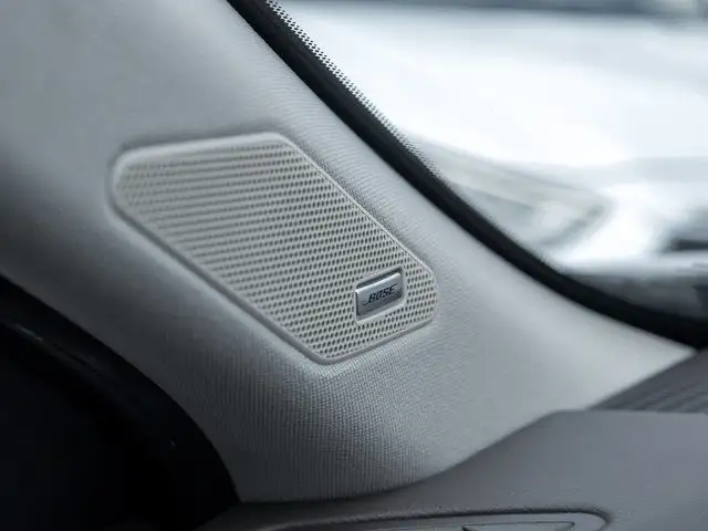 2021 Nissan Rogue Platinum | One Owner | Low Mileage | Low dans Autos et camions dans Hamilton - Image 12