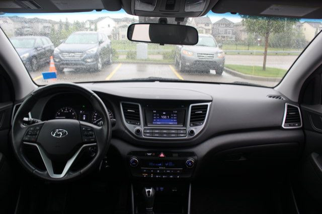 2017 Hyundai Tucson SE in Cars & Trucks in Calgary - Image 2