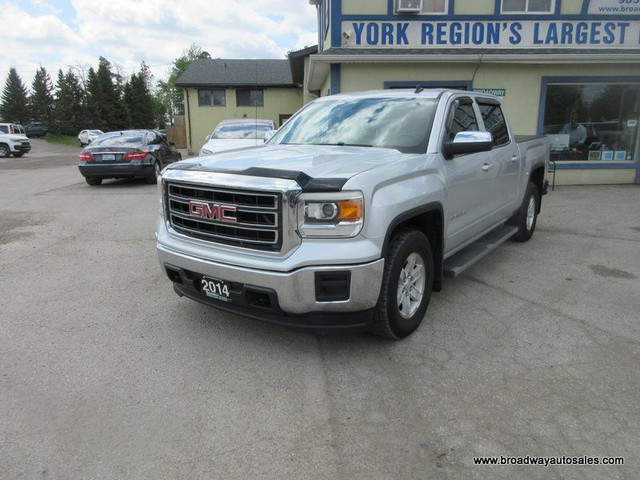 2014 GMC Sierra 1500 POWER EQUIPPED SLE-MODEL 6 PASSENGER 5.3L - in Cars & Trucks in Markham / York Region - Image 3