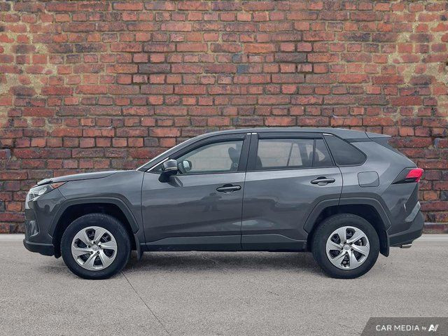 2022 Toyota RAV4 LE in Cars & Trucks in Dartmouth - Image 2