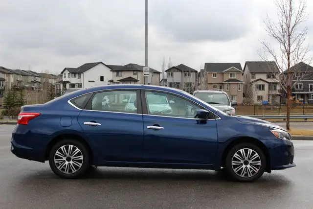 2019 Nissan Sentra in Cars & Trucks in Calgary - Image 7