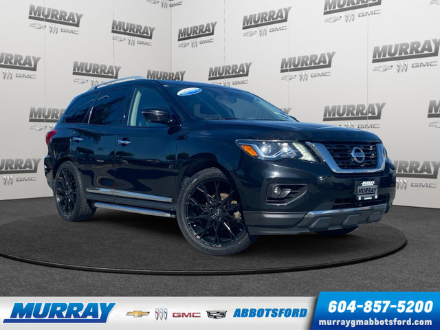 2018 Nissan Pathfinder SV 4WD Platinum | Locally Owned | Navigat in Cars & Trucks in Abbotsford