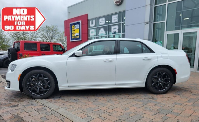 2023 Chrysler 300 300S in Cars & Trucks in Ottawa - Image 4