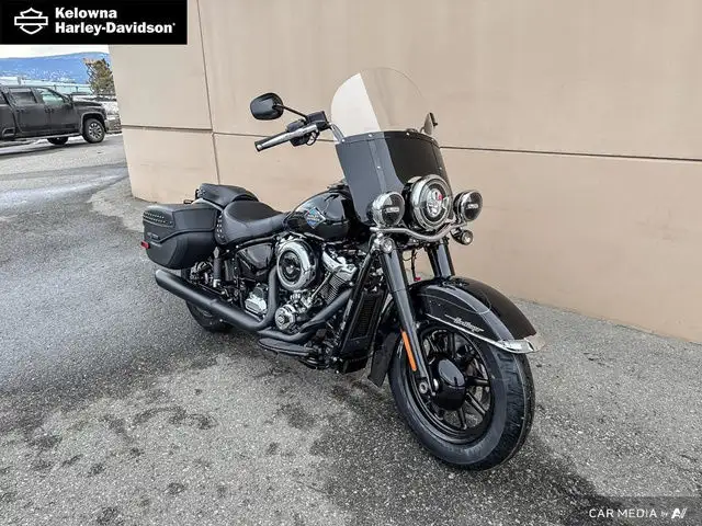 2025 Harley-Davidson Softail FLHC - Heritage Classic in Street, Cruisers & Choppers in Kelowna - Image 3