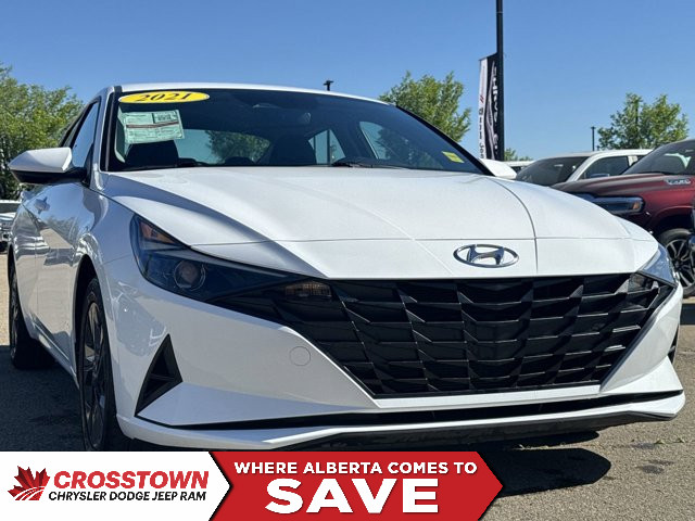 2021 Hyundai Elantra Preferred | Heated Seats | Apple CarPlay in Cars & Trucks in Edmonton