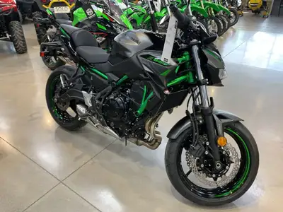 Save over $1600.00 off 2025 price. Tax and license extra. From its front cowl adorned with meter cov...