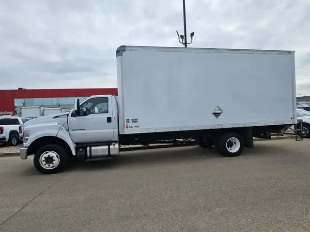 2022 Ford F-650 F6D in Cars & Trucks in St. Albert - Image 3