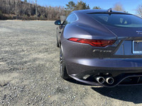 THIS VEHICLE IS JAGUAR CERTIFIED! THIS VEHICLES HAS FINANCING RATES OF4.99%! FULL WARRANTY UNTIL FEB... (image 6)