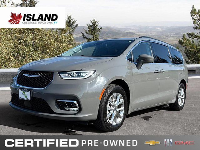 2022 Chrysler Pacifica Touring L | 7 Passenger | Power Doors in Cars & Trucks in Cowichan Valley / Duncan