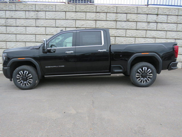 2025 GMC Sierra 2500HD Denali Ultimate in Cars & Trucks in Fredericton - Image 3