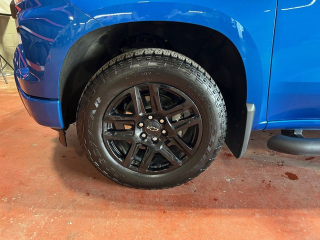 2023 Chevrolet Silverado 1500 CUSTOM CREW MAG NOIR 20'' MARCHEPI in Cars & Trucks in City of Montréal - Image 3