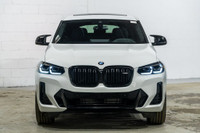 Francais: * Ensemble Premium Essentiel * Freins M Sport rouges * Blanc Alpin * Sellerie Sensatec per... (image 1)