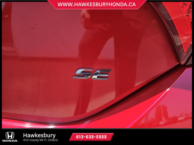 2017 Toyota Corolla Berline 4 portes CVT SE in Cars & Trucks in Ottawa - Image 4