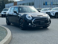 This 2017 Mini Cooper Clubman has a Black exterior and Black seats with seating for 5. Equipped with... (image 7)