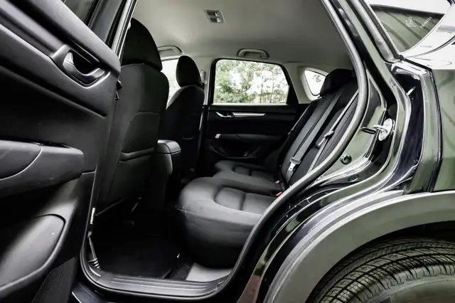2019 Mazda CX-5 GX • HEATED SEATS • CP/AA • ACTIVE BRAKE ASSIST in Cars & Trucks in Ottawa - Image 30
