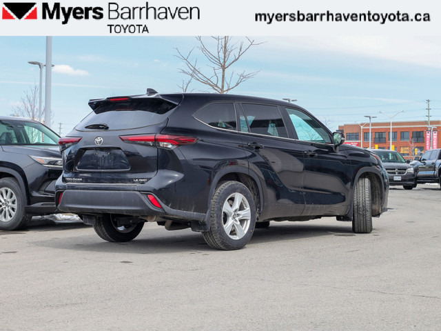 2024 Toyota Highlander LE in Cars & Trucks in Ottawa - Image 3