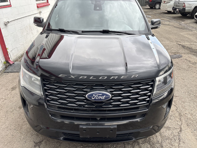 2018 Ford Explorer SPORT | 7 PASSENGER | REAR CAPTAIN CHAIRS | 4 in Cars & Trucks in Calgary - Image 2