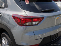 This Chevrolet Trailblazer delivers a Gas I3 1.3L/ engine powering this Automatic transmission. ENGI... (image 6)