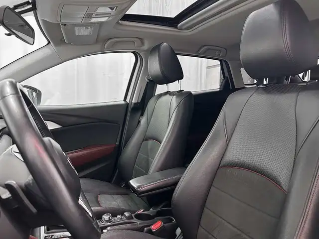 2017 Mazda CX-3 GT AWD - TOIT OUVRANT - INT. CUIR NOIR/ROUGE MAG in Cars & Trucks in Québec City - Image 24