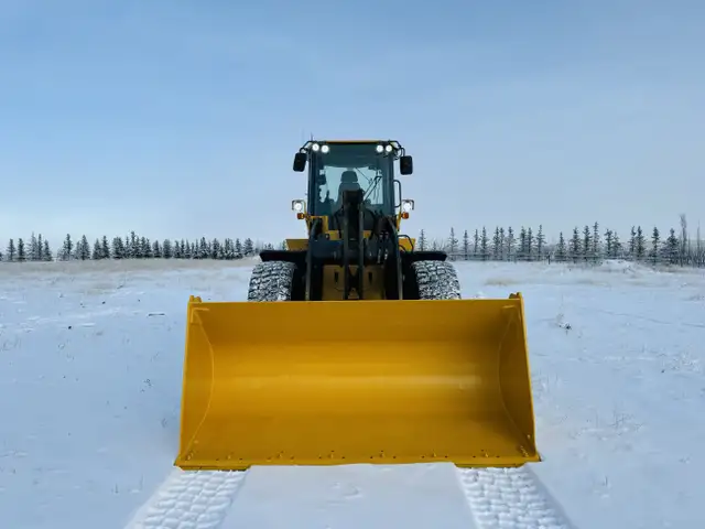 DEERE 544K WHEEL LOADER  dans Équipement lourd dans Calgary - Image 10