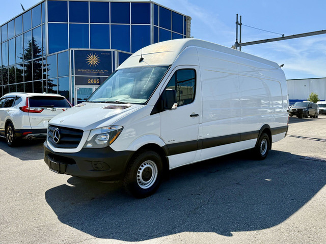 2015 Mercedes-Benz Sprinter 170WB EXTENDED ***SUPER HIGH ROOF*** in Cars & Trucks in Oakville / Halton Region