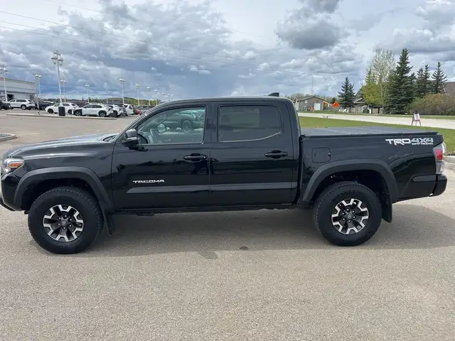 2022 Toyota Tacoma TRD Off Road Premium in Cars & Trucks in Calgary - Image 11