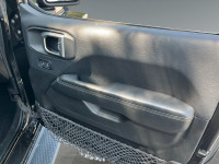 WE CAN GET YOU APPROVED ON THIS 2018 JEEP WRANGLER SAHARA 4X4 TODAY FEATURED OPTIONS -Leather faced... (image 9)