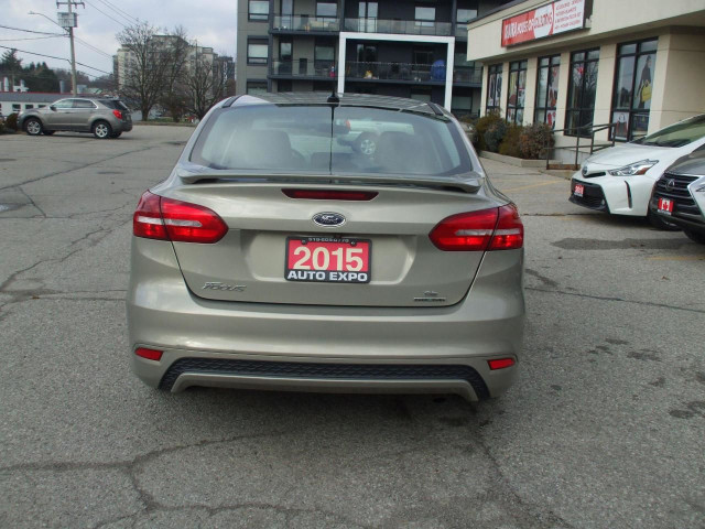 2015 Ford Focus SE,Auto,A/C,Bluetooth,Backup Camera,Certified,F in Cars & Trucks in Kitchener / Waterloo - Image 4