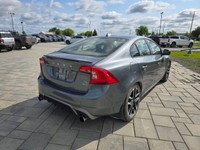 2018 Volvo S60 Dynamic T6 AWD with only 85,000kms. Clean history with no accidents See Carfax attach... (image 4)