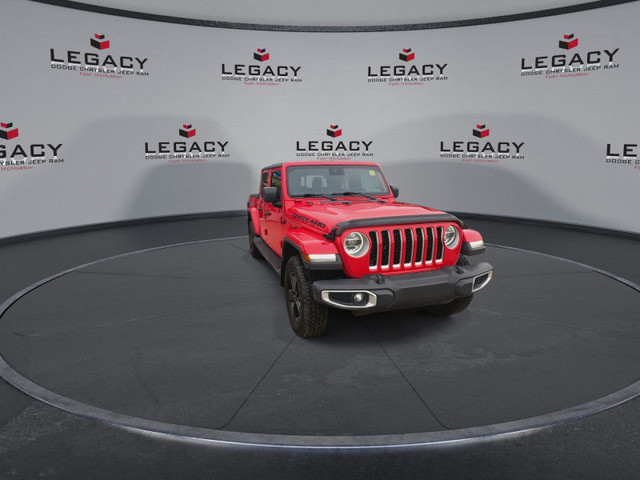 2020 Jeep Gladiator Overland - $160.93 /Wk in Cars & Trucks in Fort McMurray - Image 3