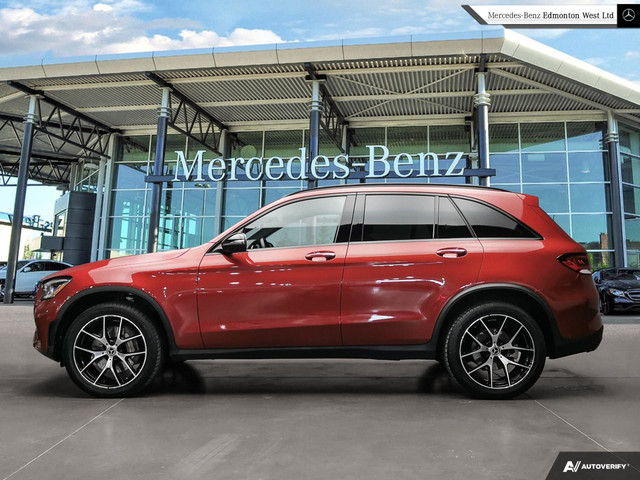 2020 Mercedes-Benz GLC 300 4MATIC SUV - Premium Pkg - Premium Pl in Cars & Trucks in Edmonton - Image 4