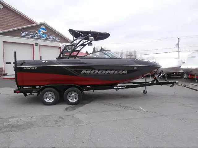 2014 Moomba Mondo in Powerboats & Motorboats in Granby - Image 2