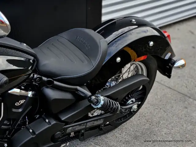 2025 Indian Motorcycles Scout Classic Black Metallic in Sport Touring in Oshawa / Durham Region - Image 17