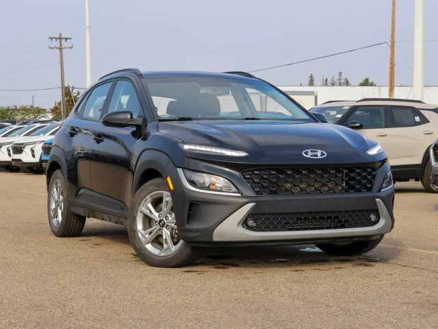 2022 Hyundai Kona Preferred Special Edition AWD 2.0L in Cars & Trucks in Edmonton - Image 2