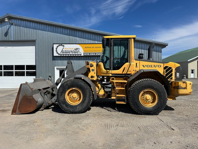 2010 Volvo L-90F Loader Chargeur sur Roues in Heavy Equipment in Victoriaville