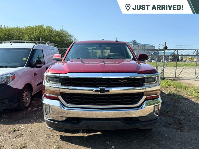 2018 Chevrolet Silverado 1500 LT 4WD Crew Cab | Heated Seats in Cars & Trucks in Strathcona County - Image 3
