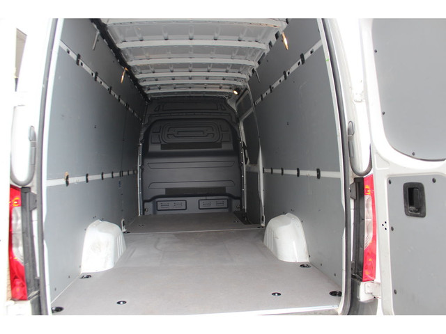 2022 Mercedes-Benz Sprinter Cargo Van 170\" - HIGH ROOF - DIESEL in Cars & Trucks in City of Toronto - Image 3