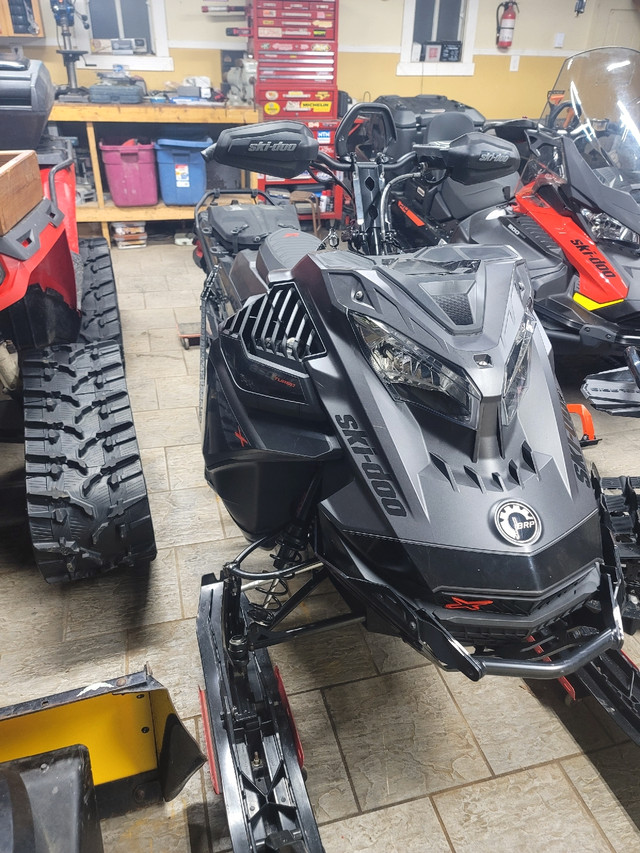 2022 SKIDOO SUMMIT EXPERT 850 TURBO 165" (FINANCING AVAILABLE) in Snowmobiles in Strathcona County